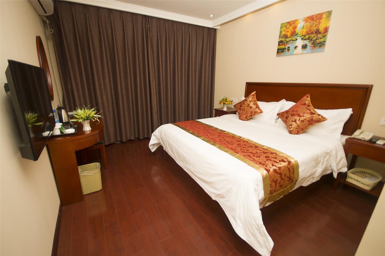 Greentree Inn Anhui Wuhu Zhongshan Road Pedestrian Street Express Hotel Exteriör bild