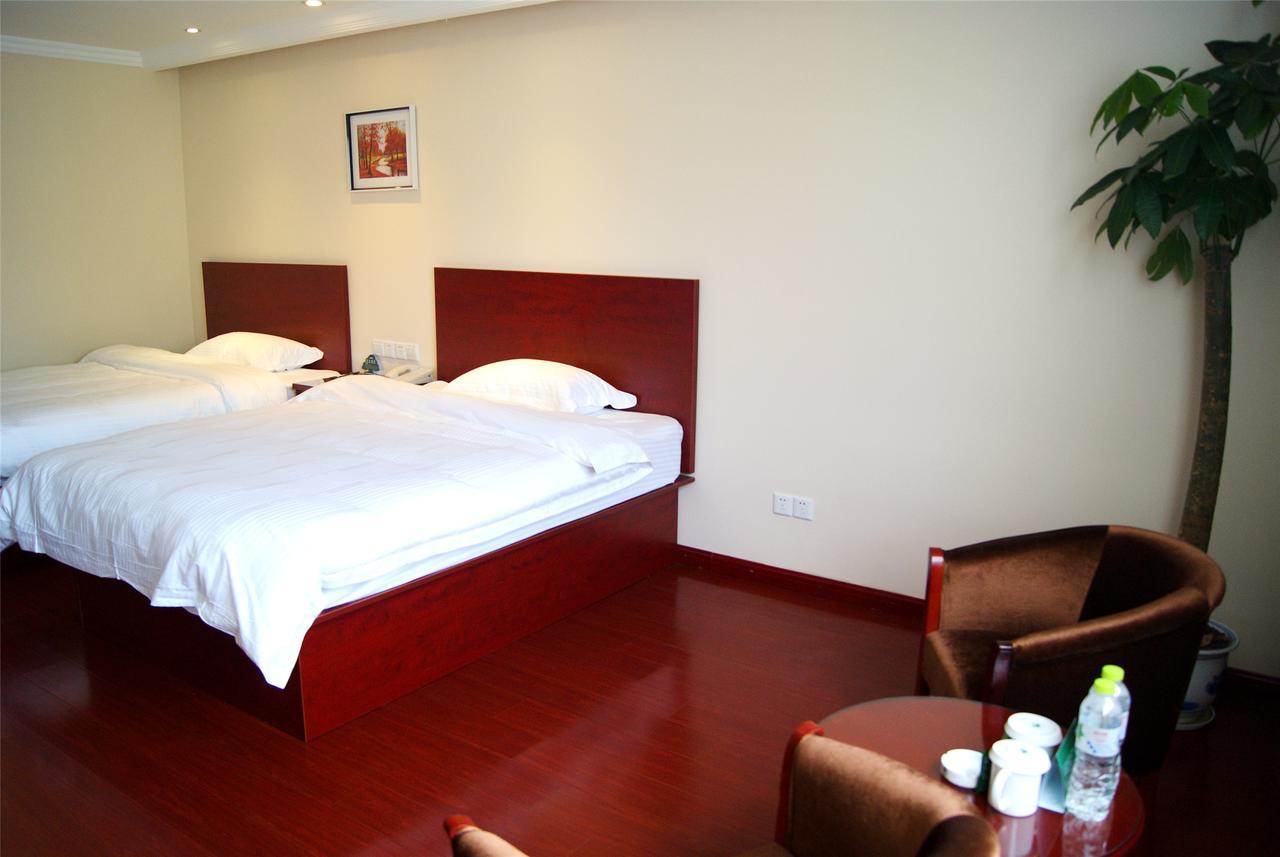 Greentree Inn Anhui Wuhu Zhongshan Road Pedestrian Street Express Hotel Exteriör bild