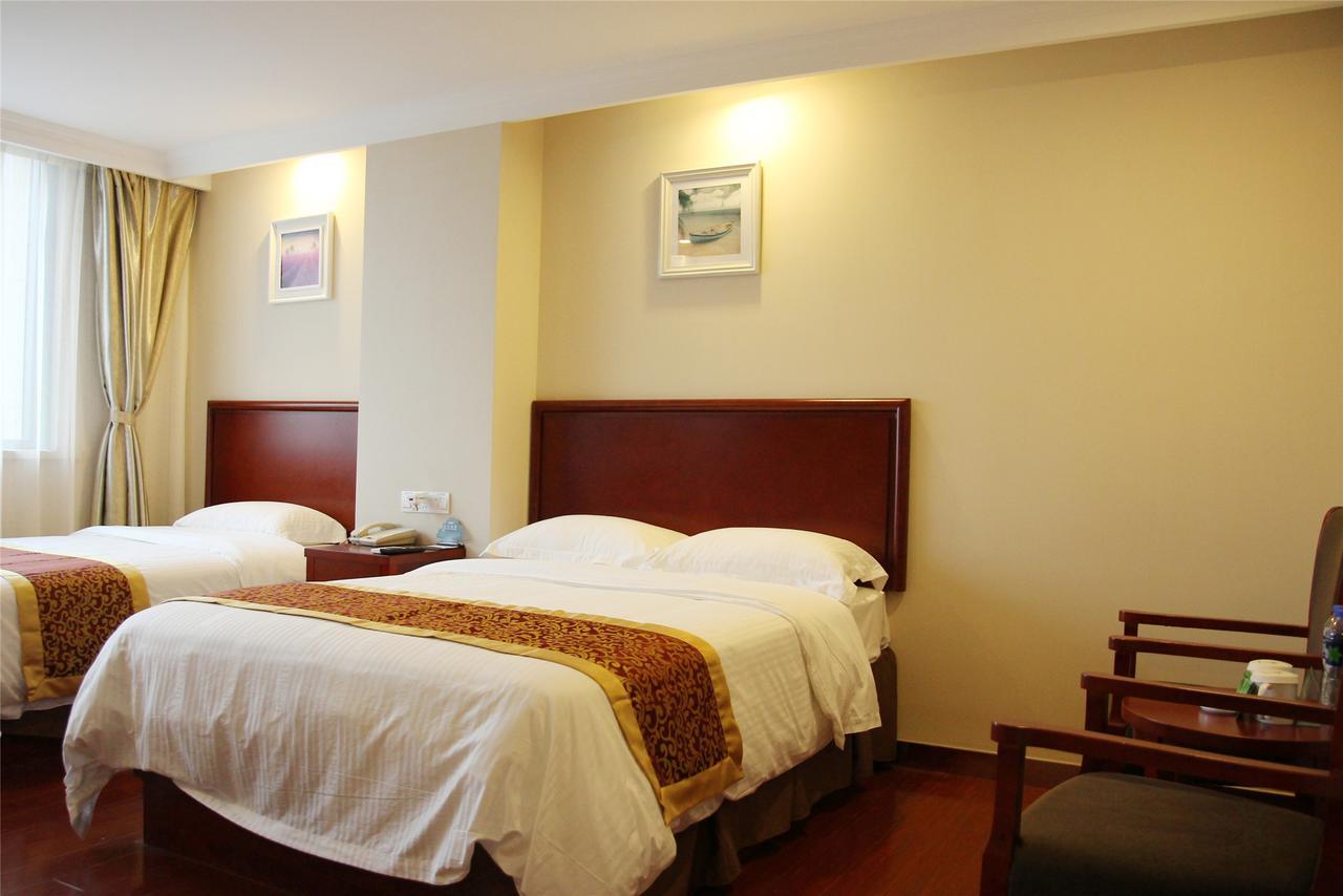 Greentree Inn Anhui Wuhu Zhongshan Road Pedestrian Street Express Hotel Exteriör bild