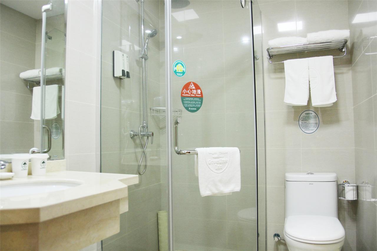 Greentree Inn Anhui Wuhu Zhongshan Road Pedestrian Street Express Hotel Exteriör bild